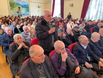 Mərdəkan qəsəbə sakinləri ilə növbəti səyyar görüş keçirilmişdir