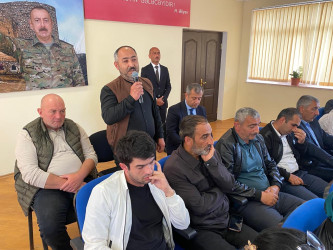 Rayon İcra Hakimiyyətinin başçısı Elşən Salahov Türkan qəsəbə sakinləri ilə növbəti səyyar görüşü keçirilib