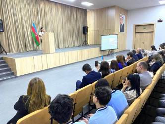 Xəzər rayonunda “Heydər Əliyev və Azərbaycan tarixi”  adlı elmi-praktiki konfrans keçirilib