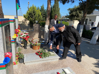 Vətən müharibəsi şəhidləri Axundov Mirzə Musa oğlunun, Nuriyev Hikmət Mübariz oğlunun və Bağırov Əli Eltay oğlunun şəhidlik zirvəsinə ucalmasının ildönümü qeyd edilib