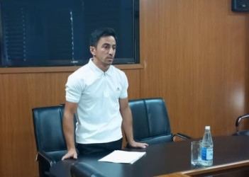 Rayon İcra Hakimiyyətinin başçısı Elşən Salahov vətəndaşların növbəti fərdi qəbulunu keçirib