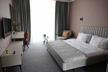 Azərbaycan Respublikasının Prezidenti İlham Əliyev Azərbaycan Yazıçılar Birliyinin Səməd Vurğun adına Yaradıcılıq Evinin açılışında iştirak edib