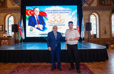 Yeni Azərbaycan Partiyası Xəzər rayon təşkilatının təsis edilməsinin 33-cü ildönümü münasibətilə tədbir keçirilib