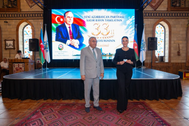 Yeni Azərbaycan Partiyası Xəzər rayon təşkilatının təsis edilməsinin 33-cü ildönümü münasibətilə tədbir keçirilib