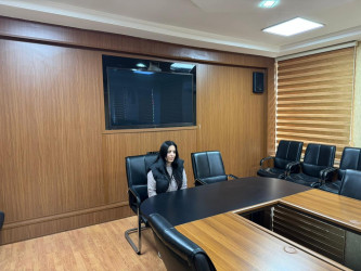 Rayon İcra Hakimiyyətinin başçısı Elşən Salahov vətəndaşların növbəti fərdi qəbulunu keçirib