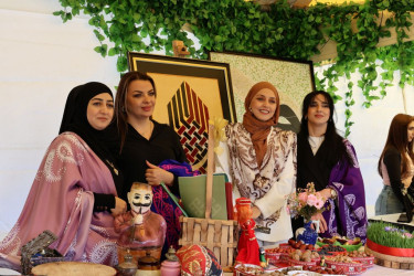 Xəzər rayonunda ümumrayon Novruz şənliyi keçirilib
