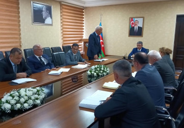 Rayon İcra Hakimiyyətinin başçısı Elşən Salahov vətəndaşların növbəti fərdi qəbulunu keçirib