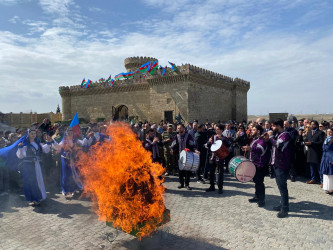 Xəzər rayonunda ümumrayon Novruz şənliyi keçirilib