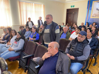 Rayon İcra Hakimiyyəti başçısının  Şüvəlan qəsəbə sakinləri ilə növbəti səyyar görüşü keçirilib