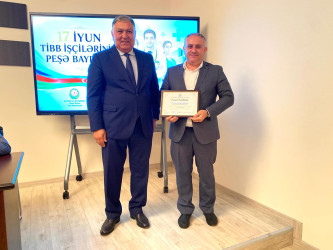 Xəzər rayonunda 17 iyun – Tibb İşçilərinin Peşə Bayramı  Günü münasibətilə “Sağlam gələcəyin memarları” adlı tədbir keçirilib