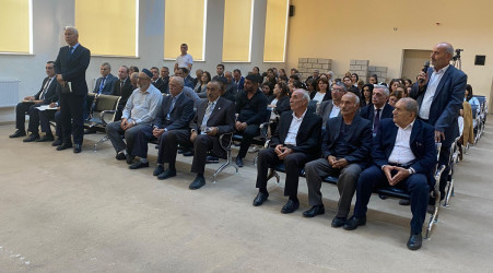 Zirə qəsəbə sakinləri ilə növbəti səyyar görüş keçirilib