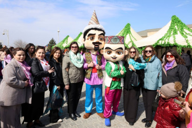 Xəzər rayonunda ümumrayon Novruz şənliyi keçirilib