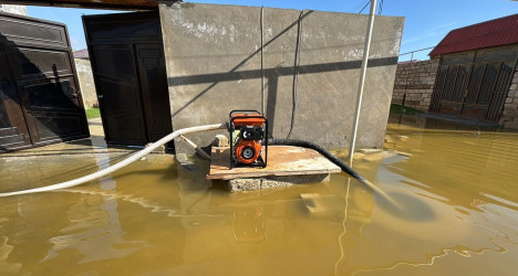 Xəzər rayonunda intensiv yağıntıların fəsadlarının aradan qaldırılması istiqamətində tədbirlər davam etdirilir