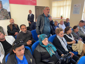 Rayon İcra Hakimiyyətinin başçısı Elşən Salahov Türkan qəsəbə sakinləri ilə növbəti səyyar görüşü keçirilib