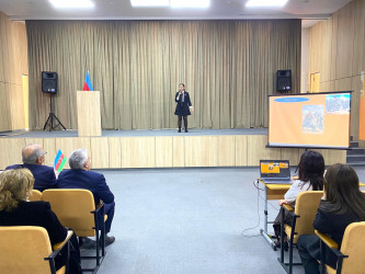 Xəzər rayonunda “Heydər Əliyev və Azərbaycan tarixi”  adlı elmi-praktiki konfrans keçirilib