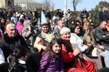 Xəzər rayonunda ümumrayon Novruz şənliyi keçirilib