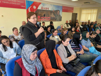 Rayon İcra Hakimiyyətinin başçısı Elşən Salahov Türkan qəsəbə sakinləri ilə növbəti səyyar görüşü keçirilib