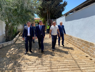 Xəzər Rayon İcra Hakimiyyətinin başçısı Mərdəkan və Şüvəlan qəsəbələrində abadlıq-quruculuq işləri ilə tanış olub