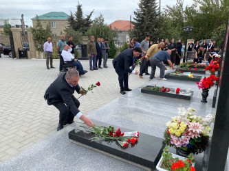 Xəzər rayonunda Şəhidlərin il dönümü qeyd olunub