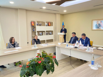 Xəzər rayonunda “Konstitusiya və Suverenlik İli” çərçivəsində dəyirmi masa keçirilib