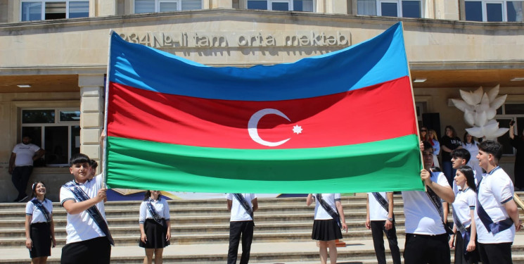 Xəzər rayonunun ümumtəhsil müəssisələrində "Son zəng" çalınıb