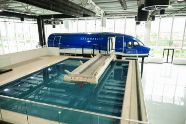 İlham Əliyev Milli Aviasiya Akademiyasında Beynəlxalq Təlim Mərkəzinin açılışında iştirak edib