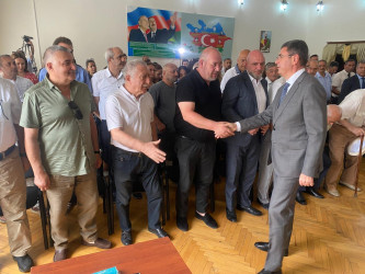 Mərdəkan qəsəbə sakinləri ilə növbəti səyyar görüş keçirilib