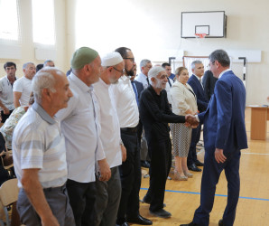 Rayon İcra Hakimiyyəti başçısının növbəti səyyar görüşü Zirə  qəsəbəsində keçirilib