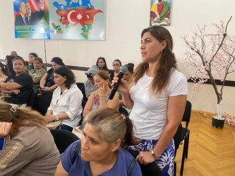 Mərdəkan qəsəbə sakinləri ilə növbəti səyyar görüş keçirilib