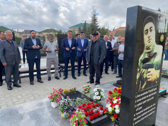 Azərbaycanın suverenliyi və ərazi bütövlüyü uğrunda şəhid olmuş Həsənov Elgün Elşad oğlunun və Zülfüzadə Coşqun Ədail oğlunun anım mərasimi keçirilib