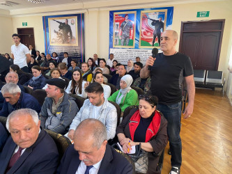 Rayon İcra Hakimiyyəti başçısının  Şüvəlan qəsəbə sakinləri ilə növbəti səyyar görüşü keçirilib