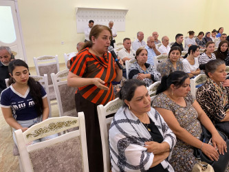 Binə qəsəbə sakinləri ilə növbəti səyyar görüş keçirilmişdir