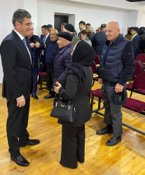 Buzovna qəsəbə sakinləri ilə növbəti səyyar görüş keçirilmişdir