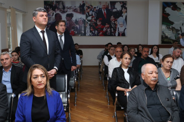 Rayon İcra Hakimiyyəti başçısının növbəti səyyar qəbulu Buzovna qəsəbəsində keçirildi