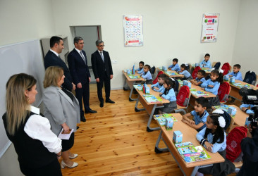 Rayonunun  Zirə qəsəbəsində Heydər Əliyev Fondunun təşəbbüsü ilə yeni təmir olunmuş 324 saylı tam orta məktəbin açılış mərasimi keçirilib`